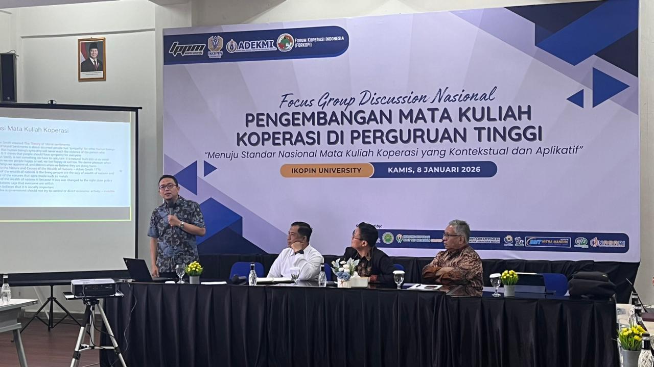 Presdir Holding Koperasi BMT NU Ngasem Group dalam FGD Nasional